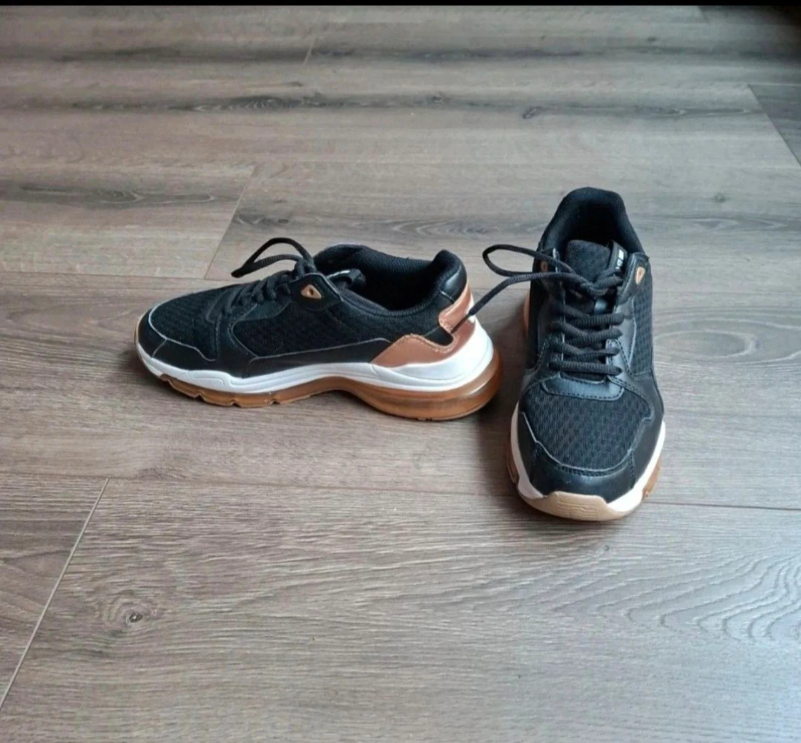 Women's sneakers - size 38 – photo 4
